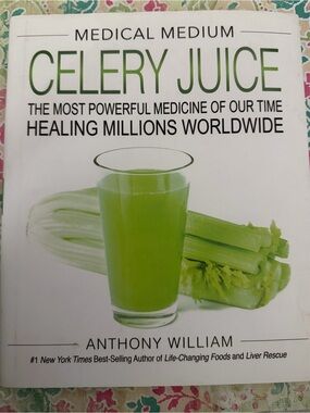 BOOK Medical Medium | Thyroid Healing | Previously Loved